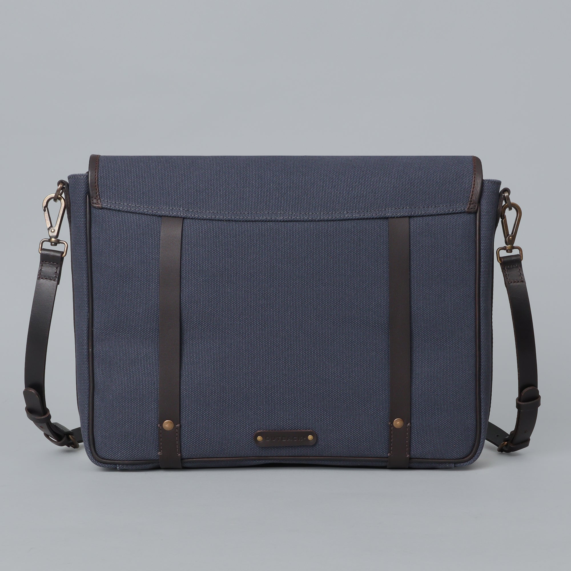 Oslo Canvas Messenger Bag