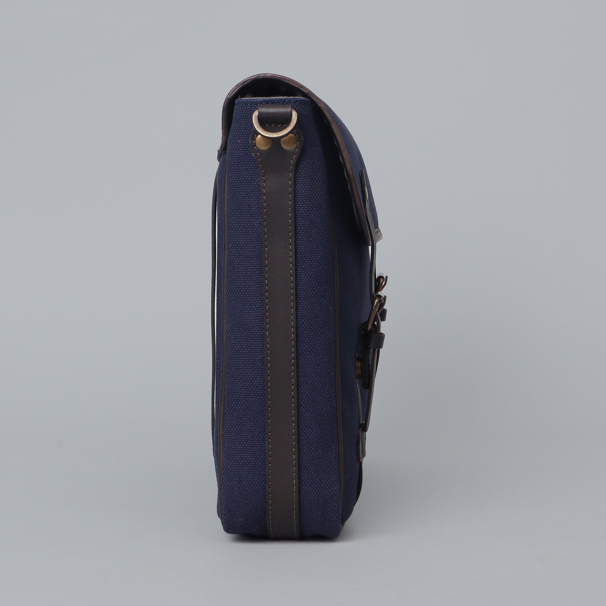 Oslo Canvas Messenger  Bag