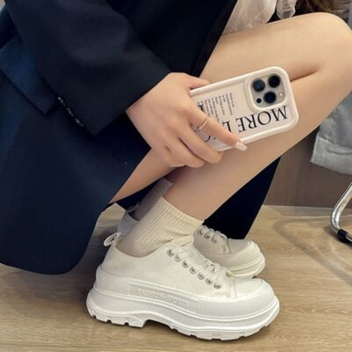 Lace Up Round Toe Platform Sneakers